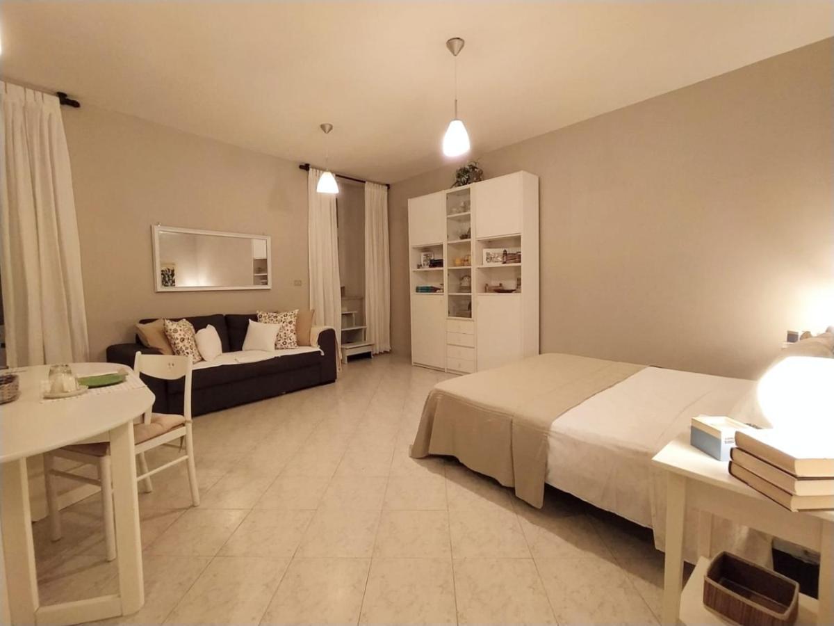 A Due Passi Dal Mare Hotel Moneglia Exterior photo